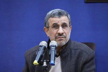 فوری| محمود احمدی‌نژاد: امروز برای ثبت‌‌نام در انتخابات به وزارت کشور می‌روم