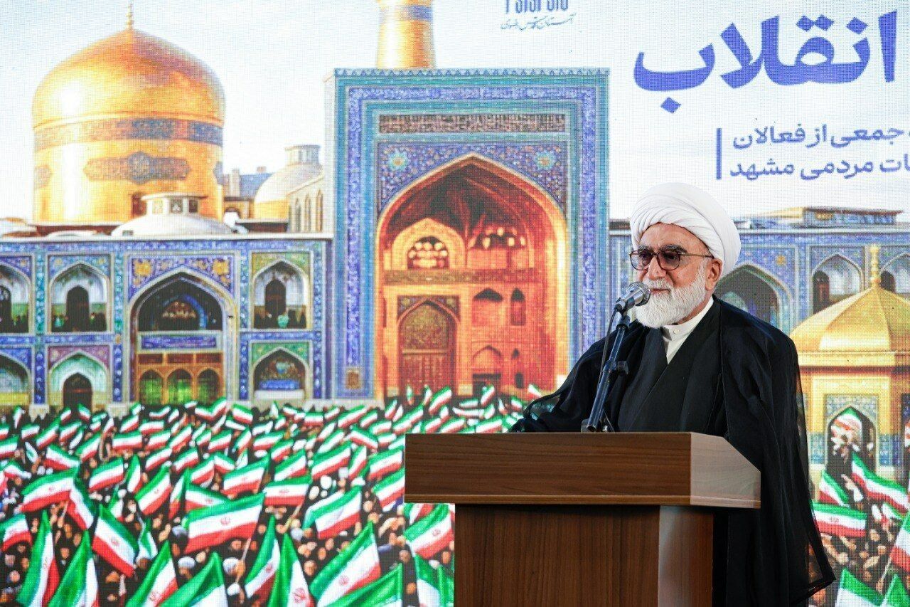 رسالت امروز ما صیانت از وحدت و انسجام ملی است/ امروز همه اقشار از افراد با حجاب و بی‌حجاب در صف دفاع از کشور هستند