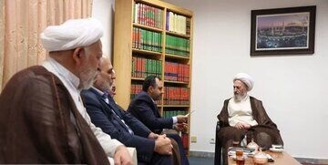 هشدار مهم یک مرجع تقلید به وزیر اقتصاد؛ اجازه تجارت به بانک‌ها را ندهید
