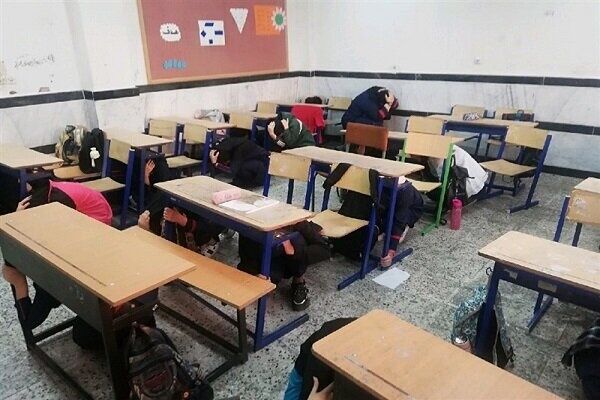 هشدار برودت هوا؛ مدارس ابتدایی خراسان جنوبی تعطیل شد