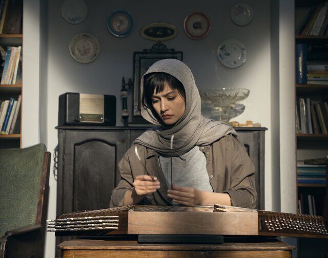 تمدید پروانه نمایش فیلم داریوش مهرجویی با "پذیرش اصلاحات"