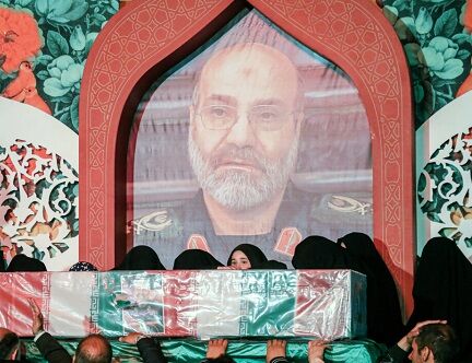 سردار زاهدی در کنار شهید خرازی و ردانی‌پور آرام خواهد گرفت