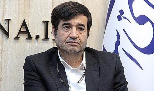 دولت در حذف ارز ترجیحی کالاهای اساسی تخلف کرده‌