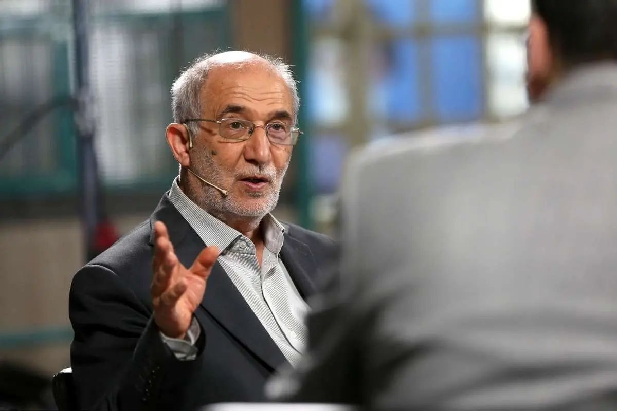 سردار علایی: پیش از شروع جنگ جدید به آقای شمخانی گفتم پلن C دشمن این است است که در شروع جنگ رهبری را ترور کند؛ او گفت که نمی‌توانند، رهبر انقلاب را پیدا نخواهند کرد