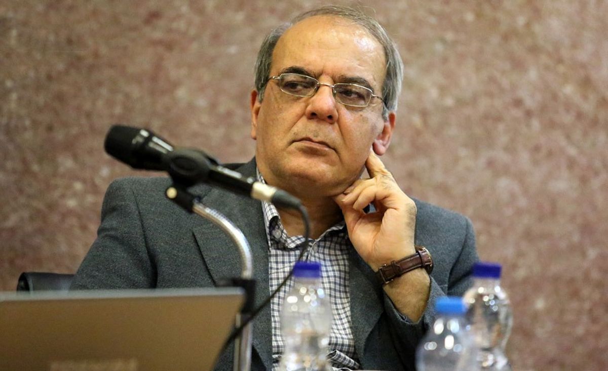 گفت‌وگوی عباس عبدی و محمود صادقی درباره فساد فولاد مبارکه/ عبدی: هر چه کثافت است زیر سر قیمت‌گذاری دستوری است، آنجا را دریابیم