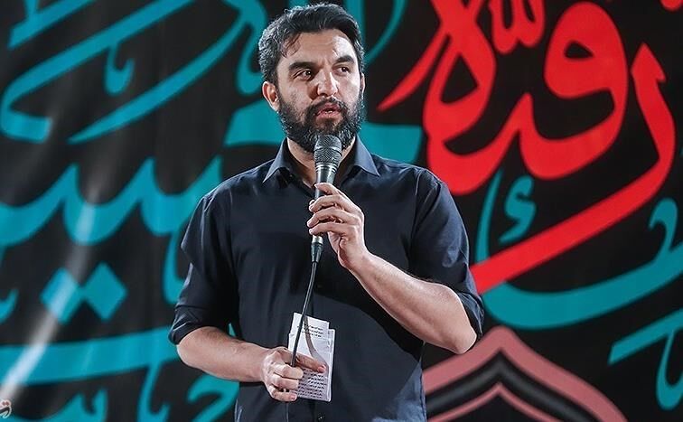 کنایه مداح معروف به رئیسی: راننده قطار پیشرفت کیه؟ من میخوام پیاده بشم