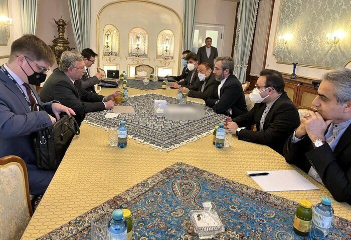 ماراتن مذاکرات؛ ادامه گفت‌ وگوها برای رفع موارد اختلافی در متن پیش‌نویس