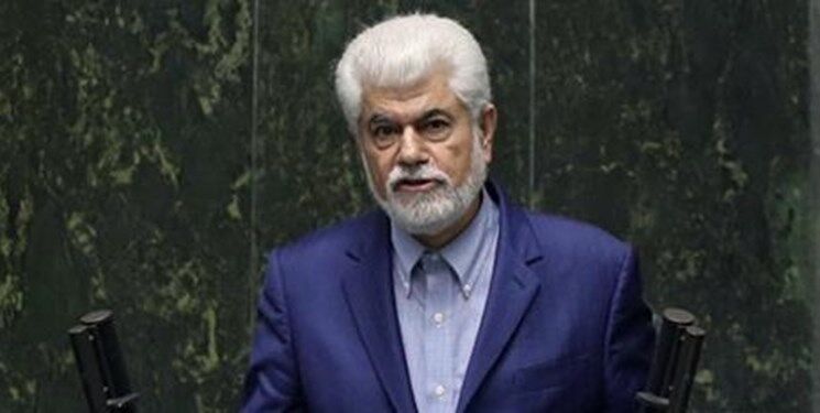 سال آینده در حوزه تجهیزات دارویی با مشکل روبرو می‌شویم؛ امروز می‌گوییم که نگویند چرا نگفتید