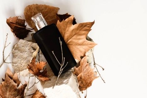 چه عطری برای پاییز مناسب است؟