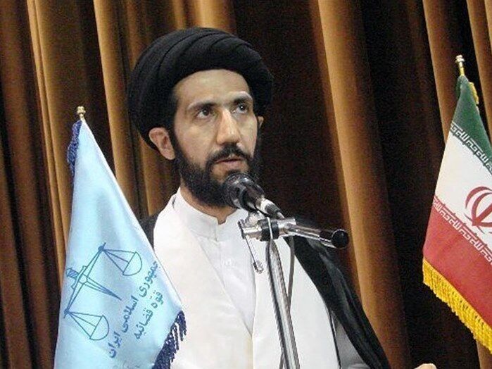 بازداشت ۳ نفر از شایعه‌پراکنان مسمومیت‌ها در کردستان/ صدور دستور بازداشت بیش از ۱۰ نفر دیگر 