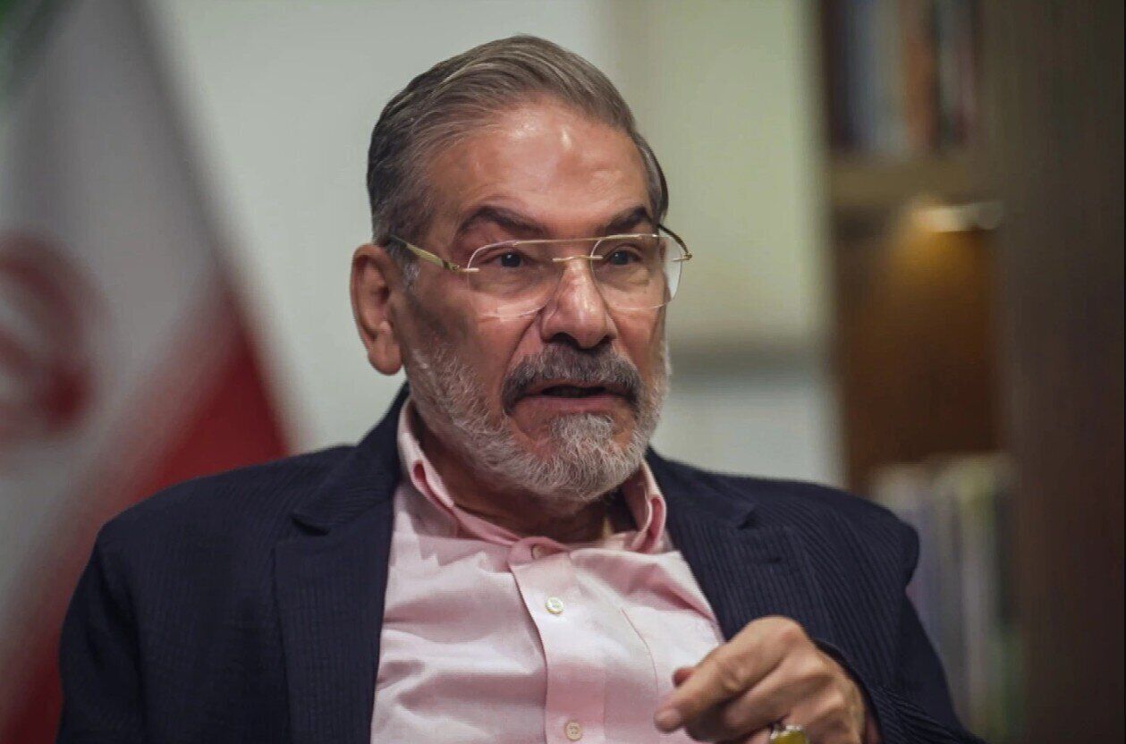 دریابان‌ شمخانی با حکم رئیس‌جمهور دبیر شورای دفاع شد؛ تمرکز ویژه کشور بر تهدیدات نوظهور
