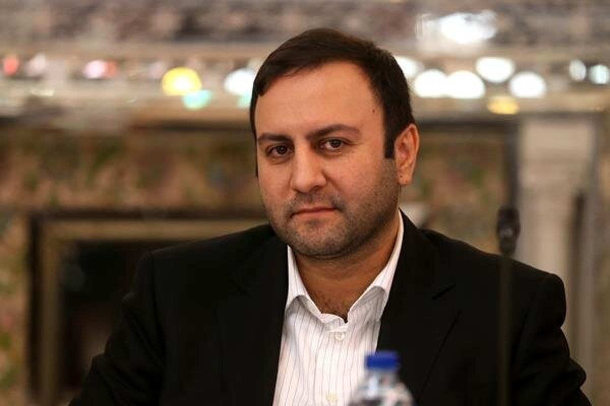 پاسخ علما و دفاتر مراجع تقلید به استفتاء درباره تعطیلی شنبه‌ها
