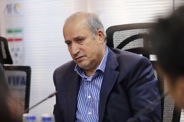 آقای تاج! جوانگرایی را از خودت شروع کن