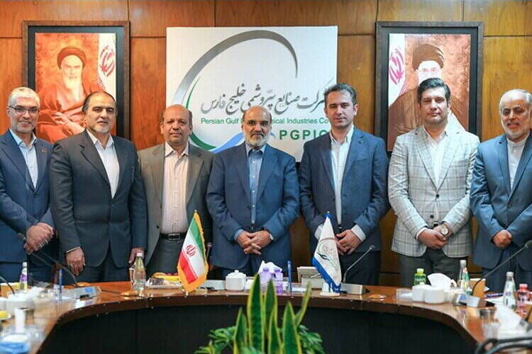 پرونده‌های باز استقلال به گردن خطیر است یا علی عسگری؟