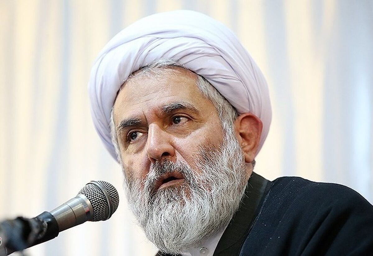 تصویری از خوش‌وبش حسین طائب و عزیز جعفری در بیت رهبری  + عکس