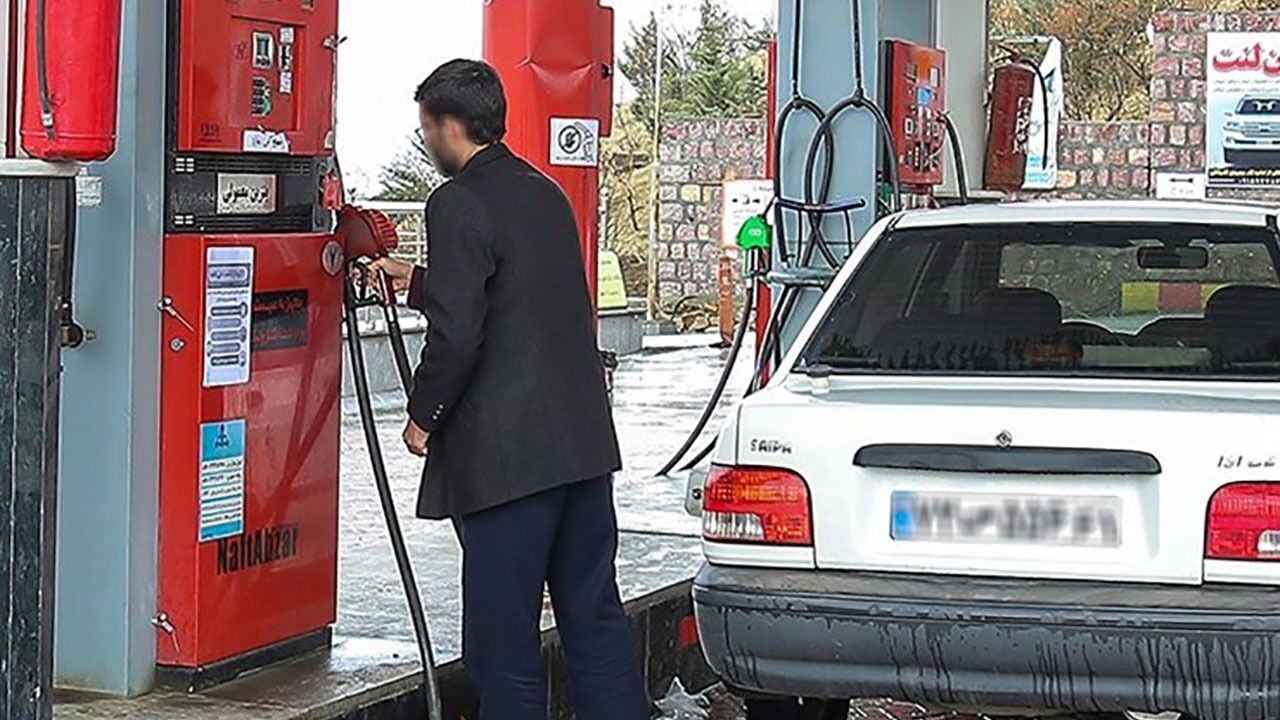 ارسال پیامک مهم به مالکان خودرو؛ اگر می‌خواهید از سهمیه بنزین برخوردار شوید، این کار را انجام دهید!