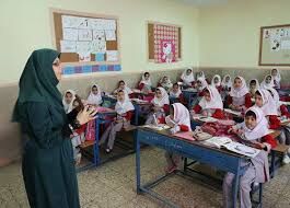فقیر شدن جامعه چگونه کودکان را بی‌سواد می‌کند؟