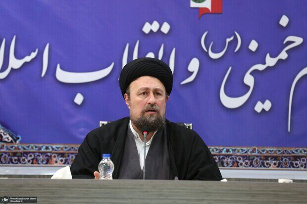 
سیدحسن خمینی: شخصیت علمی آیت‌الله هاشمی پنهان ماند
