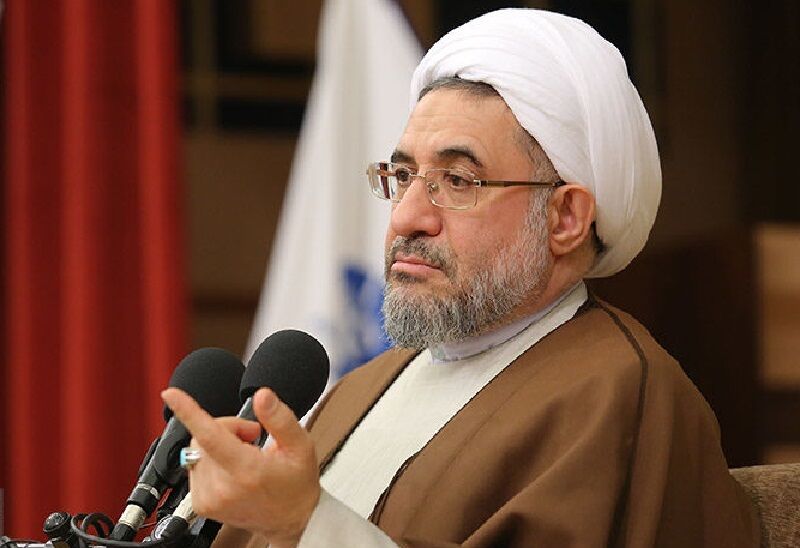 از قوه قضاییه می‌خواهیم درباره اجرای حد شرعی محارب و مفسد فی‌الارض کوتاهی نکند