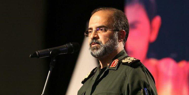 ولایت منبع و منشأ قدرت نظام اسلامی است؛ چون غرق در نعمت ولایت هستیم آن‌گونه که باید قدر این موهبت را نمی‌دانیم