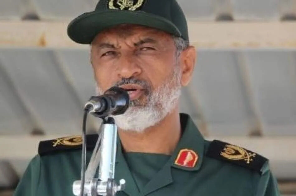 فرمانده نیروی دریایی سپاه: برای غرق کردن ناوهای آمریکایی لحظه‌شماری می‌کنیم/ ناو ۱۳ میلیارد دلاری آمریکا ۷۰۰ کیلومتر از تنگه هرمز فاصله گرفته