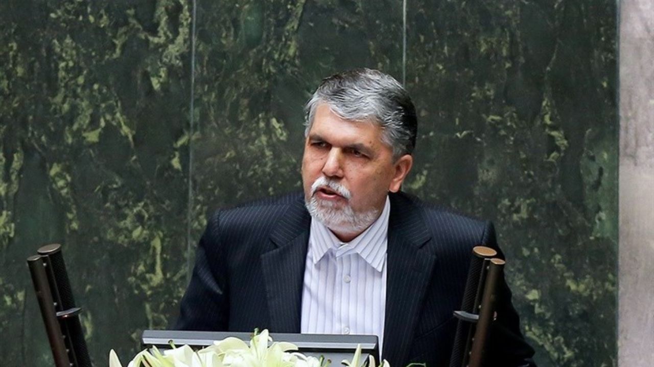 دو کارت زرد به وزیر ارشاد در یک روز