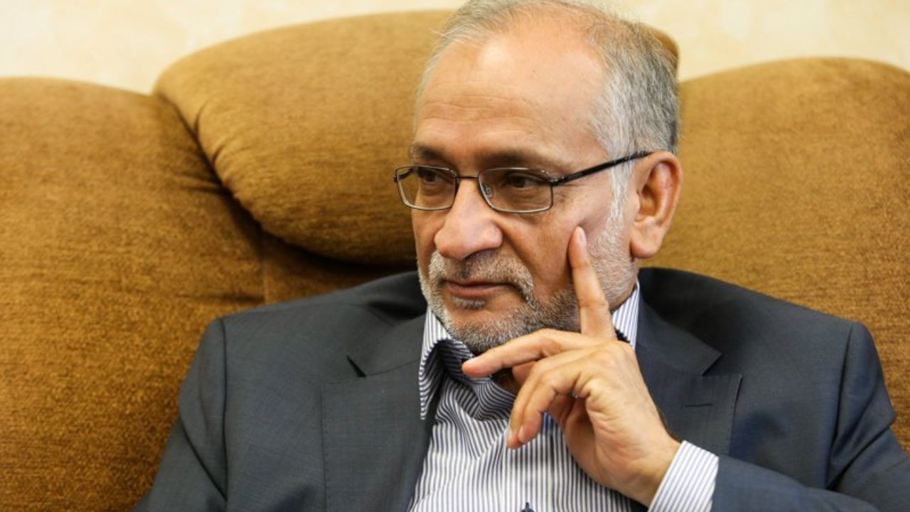 آیت‌الله هاشمی وضعیت امروز کشور را پیش‌بینی کرده بود/ باید برای ریاضت اقتصادی آماده شویم