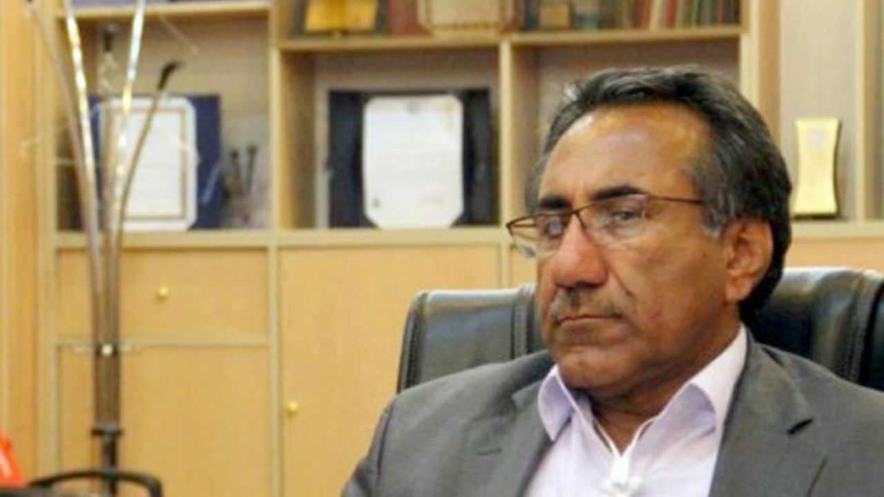 سرلوحه کار وزرا باید حل مشکلات اقتصادی کشور باشد