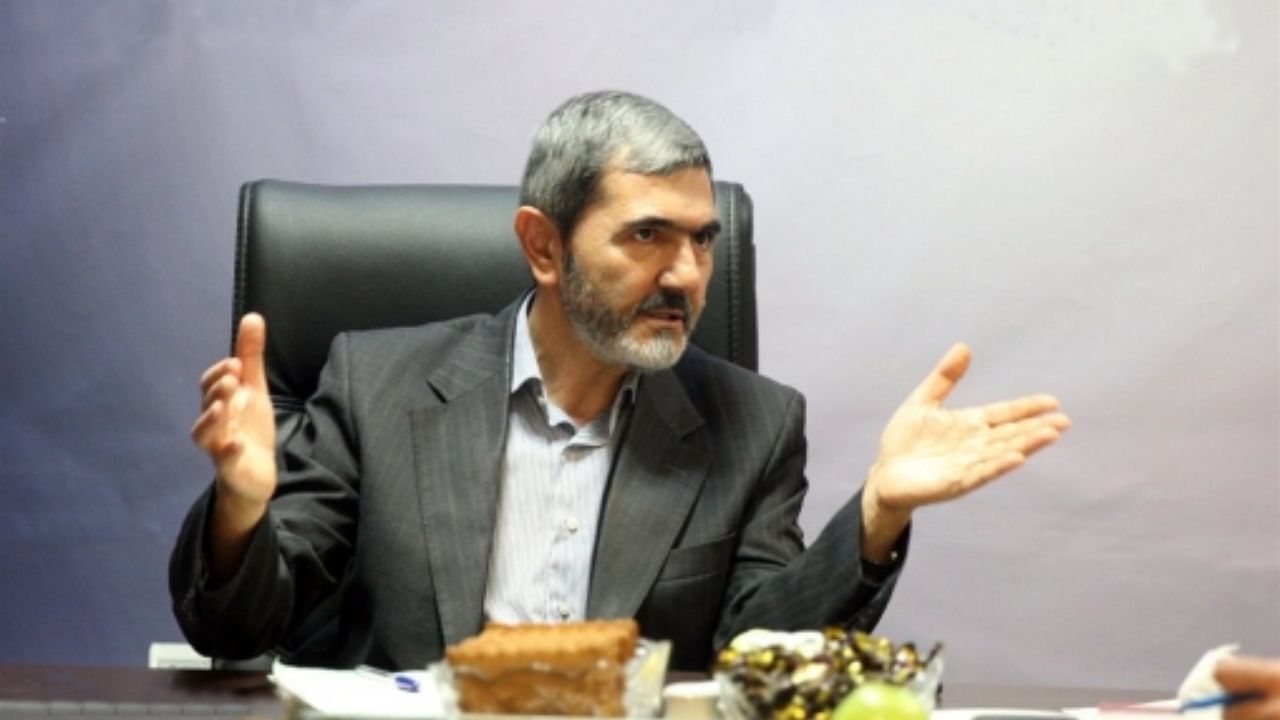 دست تندروها باید از تصمیمات مهم کشور کوتاه شود/ شفاف‌سازی اکسیر عبور از بحران است