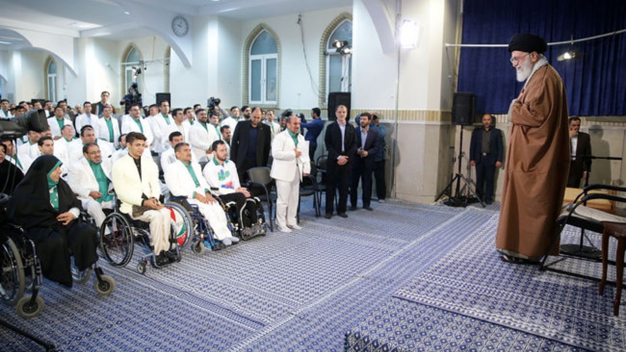 اگر از ظرفیت‌های ملی درست استفاده شود مشکلات اقتصادی حل خواهد شد/ با اعتماد بنفس، اقتدار فرهنگی و عزم راسخ، ملت ایران را روسفید کردید