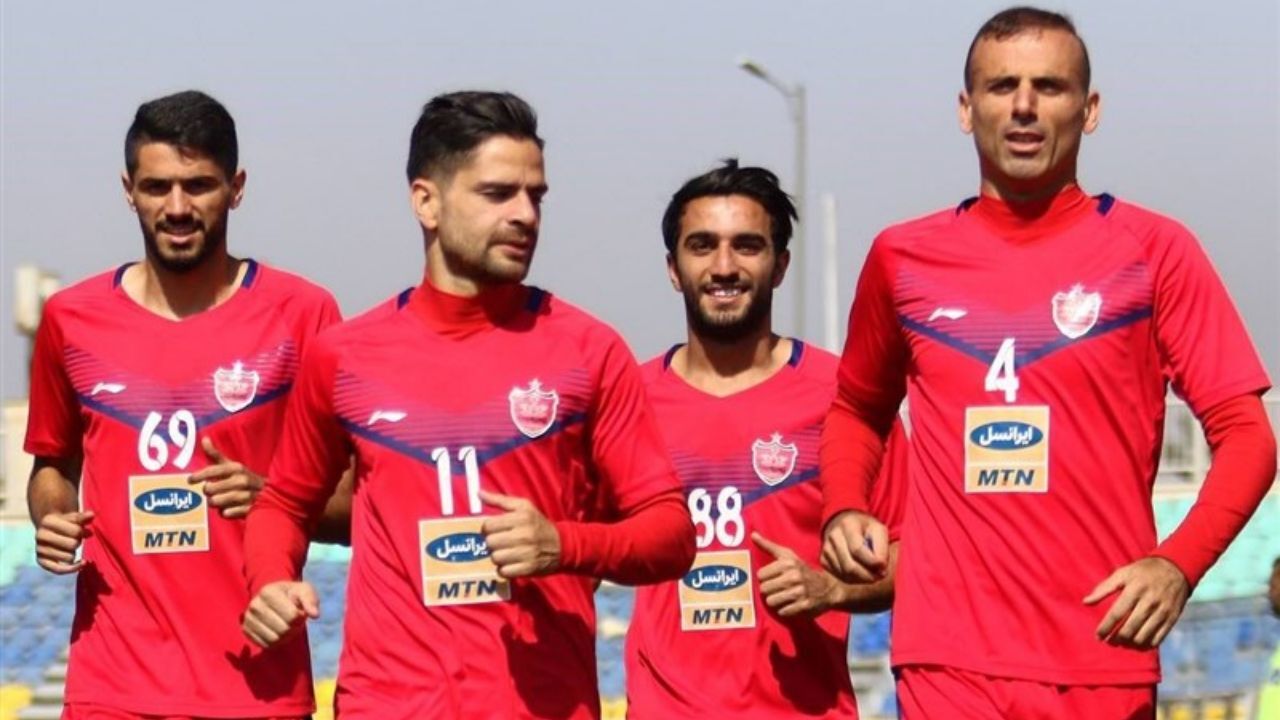 پرسپولیسی‌ها زیر نظر کریم باقری تمرین کردند
