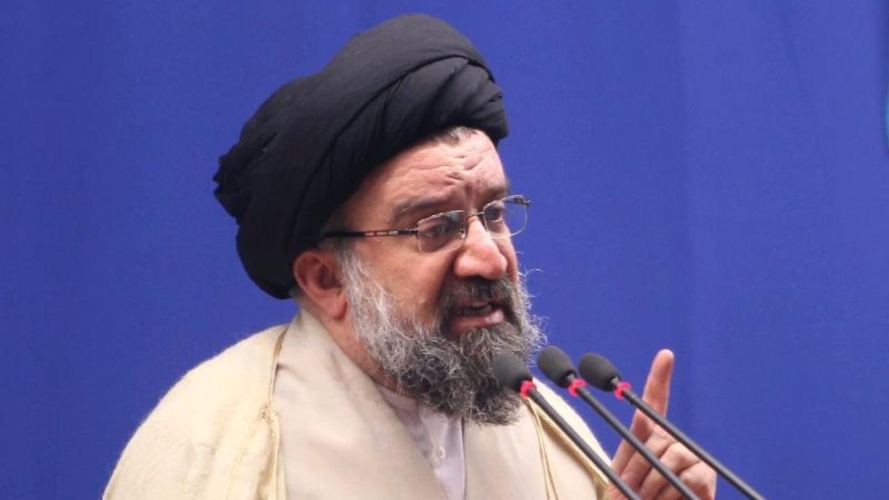 دشمن به جنگ اقتصادی روی آورده است