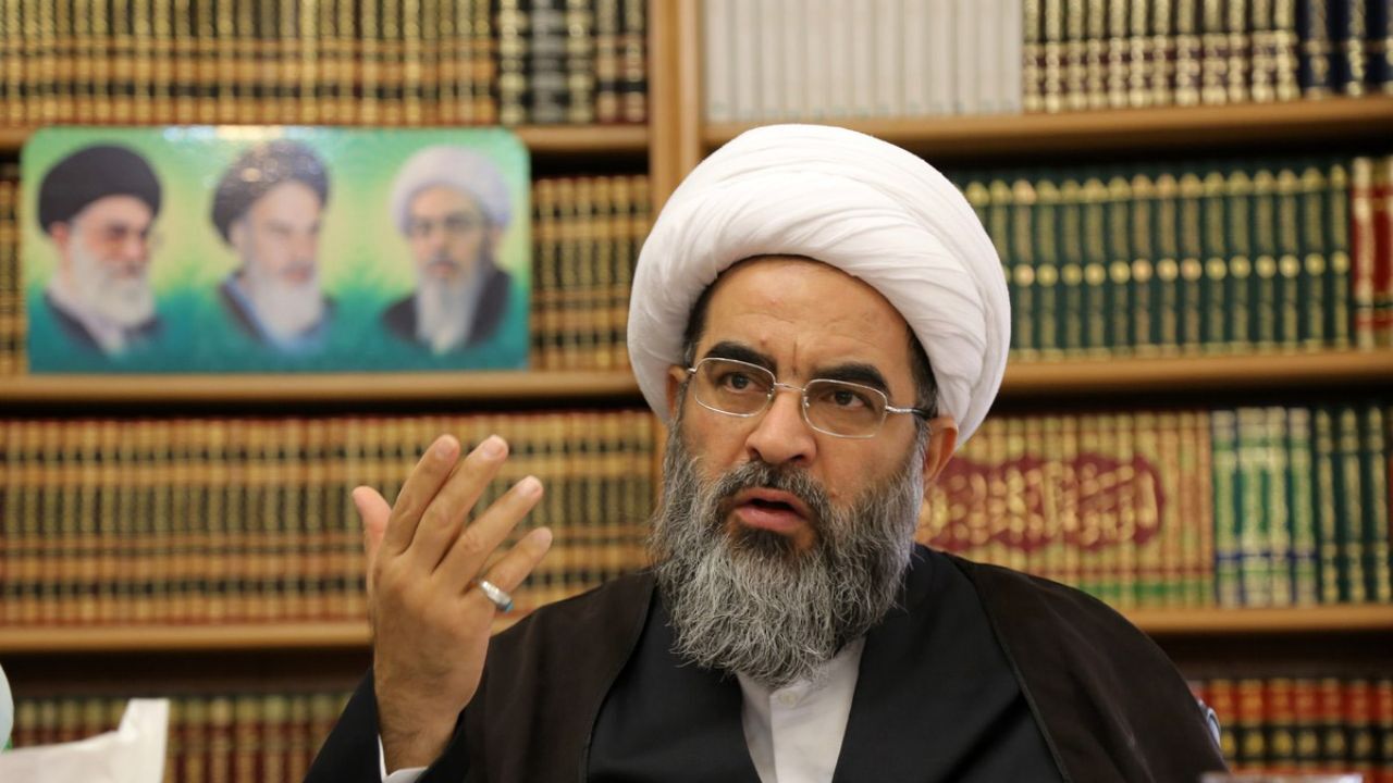 تخریب حوزه‌ها تخریب این انقلاب و نظام است