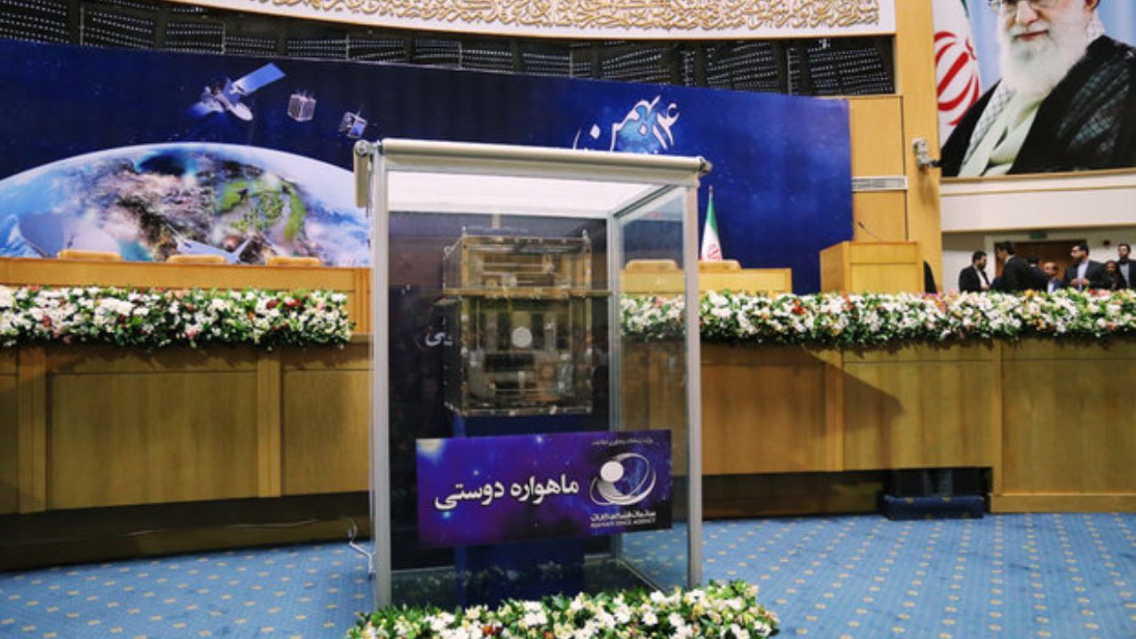 ماهواره «دوستی» طراحی و ساخته شد