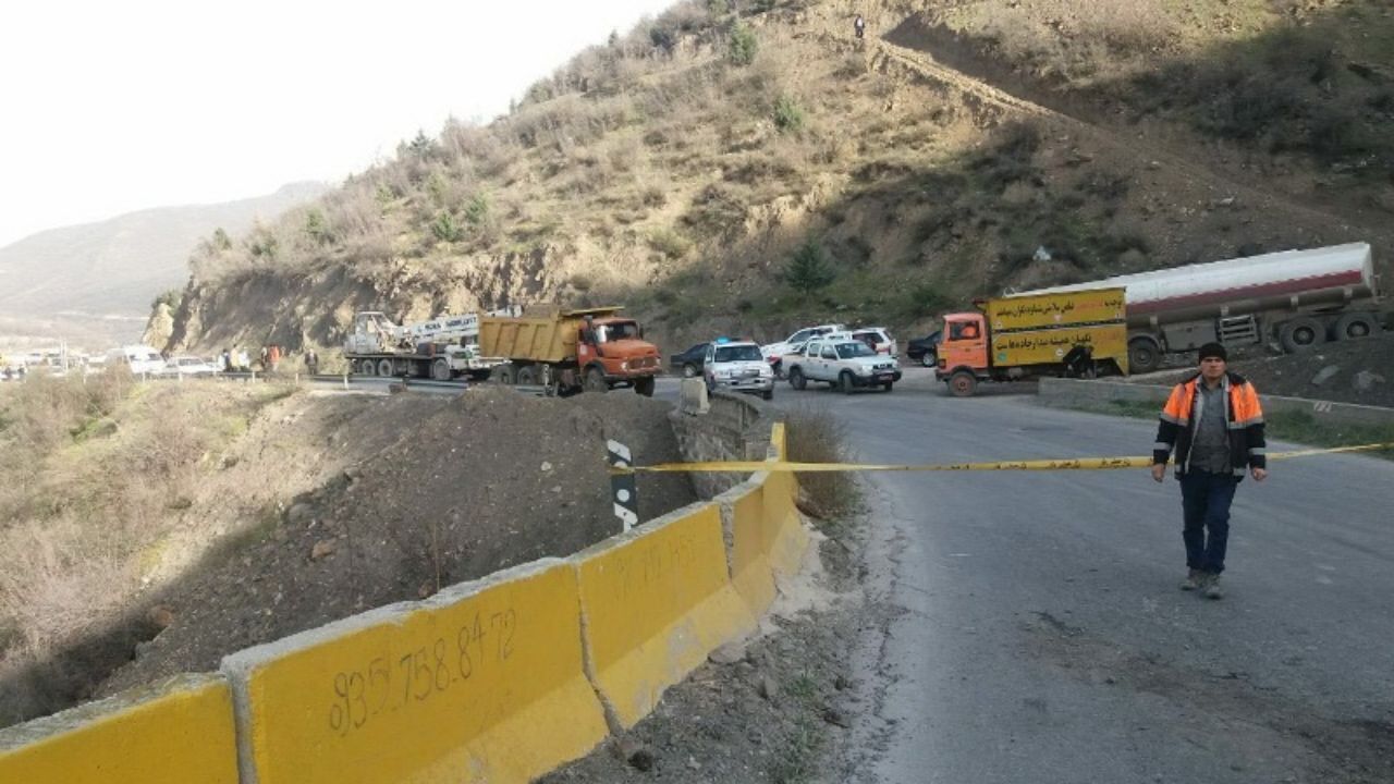 واژگونی یک تانکر حمل بنزین در گلستان