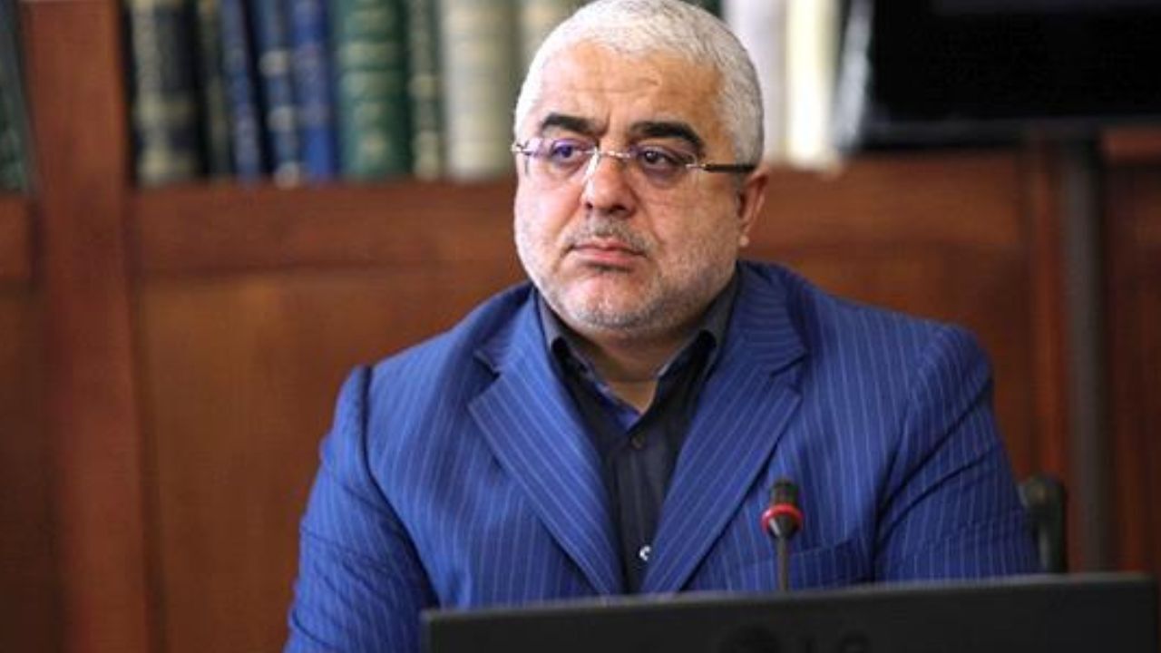 اظهارنظر محسن رضایی دل خانواده شهدا را به درد آورده است/ تحریف جنگ نوعی جنایت جنگی است