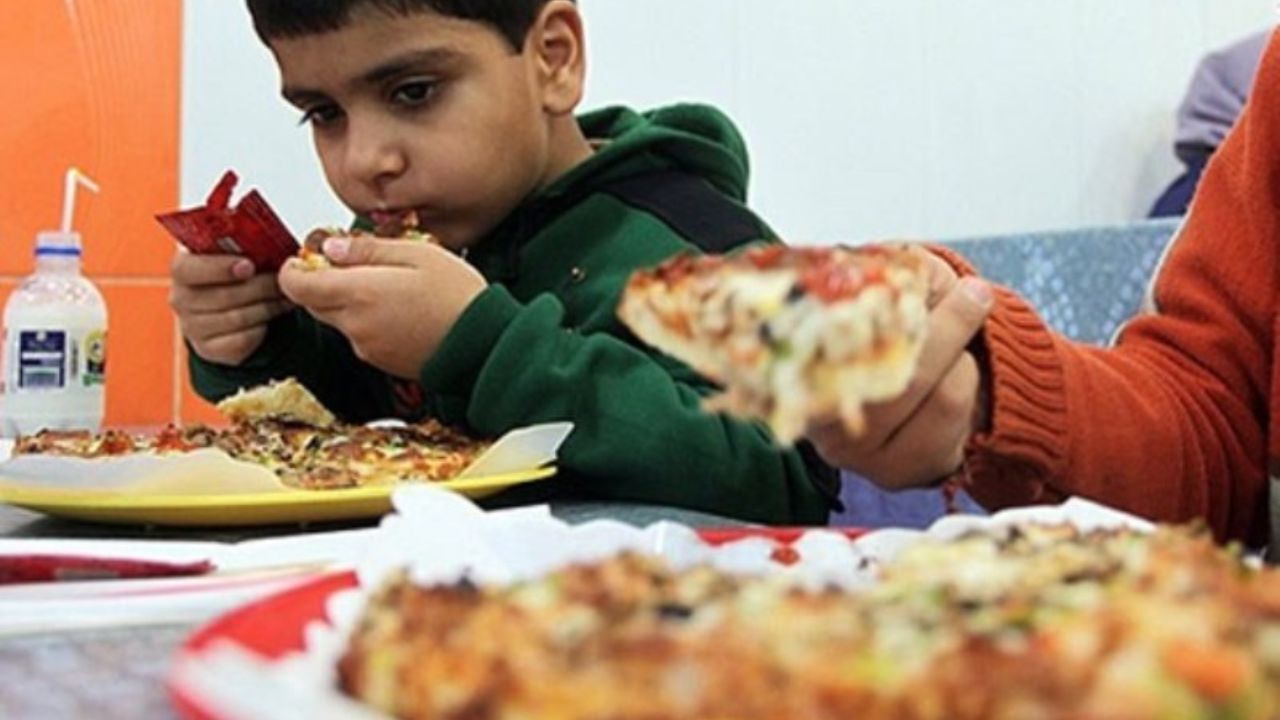 فست‌فود خورها مواظب سرطان معده باشند