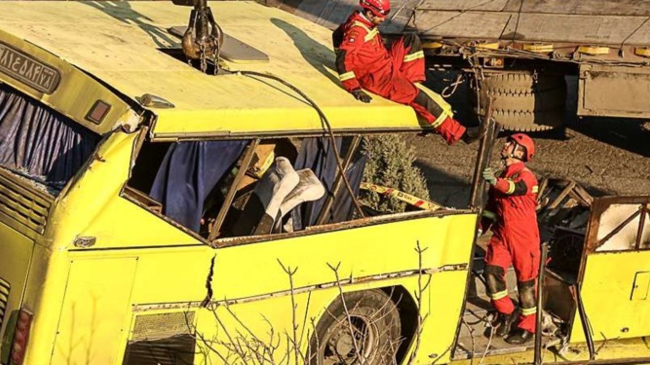 هویت راننده اتوبوس دانشگاه آزاد مشخص شد