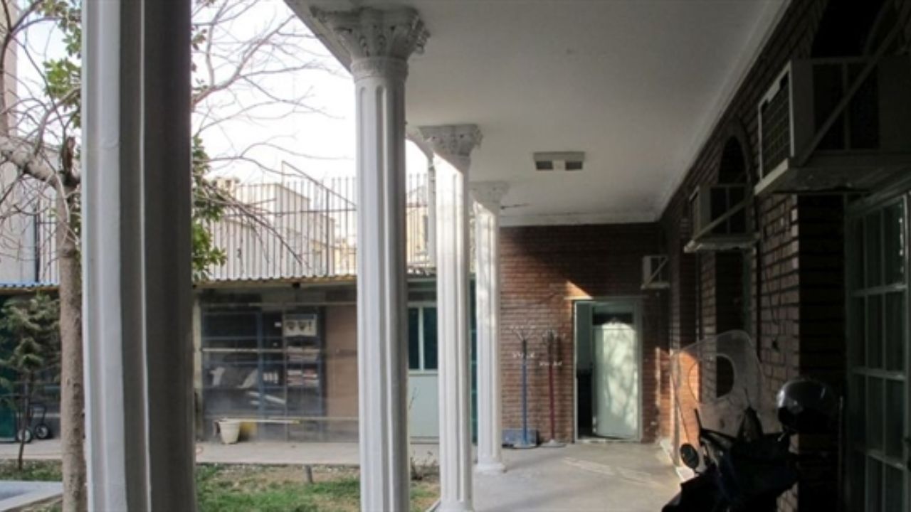 خانه کودکی ابتهاج تخریب نمی‌شود