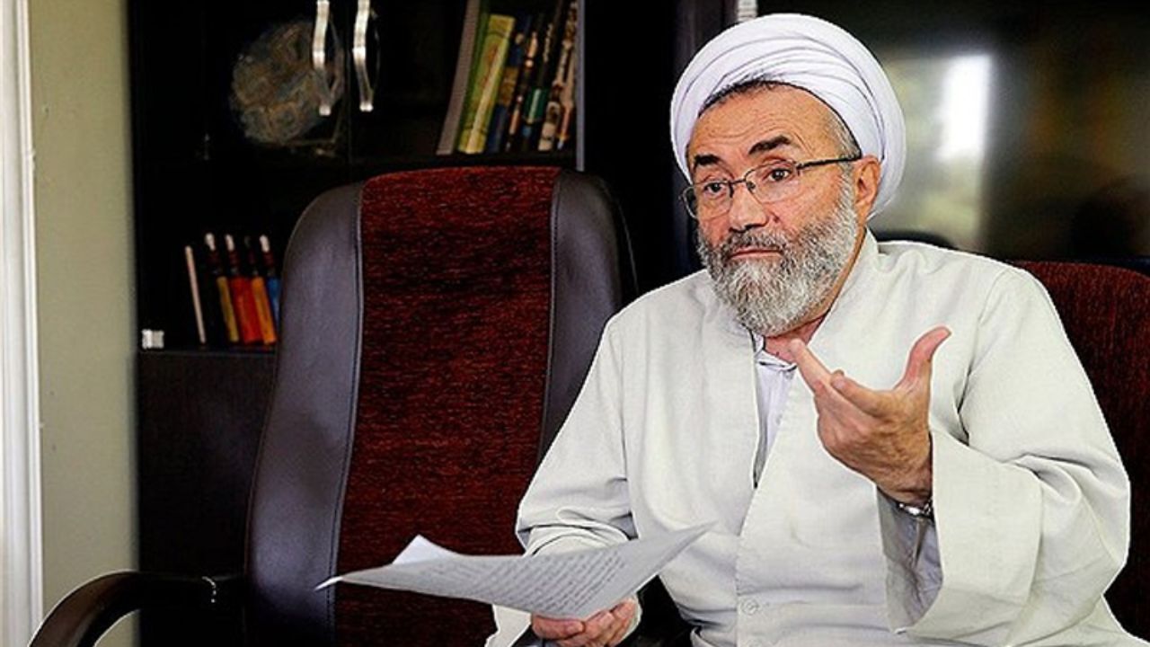 روحانی در حلقه تنگ و محدودی محصور است/  تا چه وقت باید مردم شاهد خاصه خرجی‌ها در تخصیص بودجه باشند؟