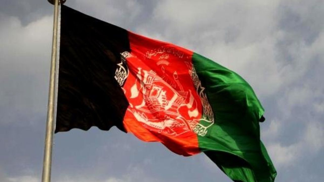 زمان: اظهارات ظریف خلاف موازین دیپلماتیک است/ مرتضوی: ایران روی مشکلات خودش تمرکز کند