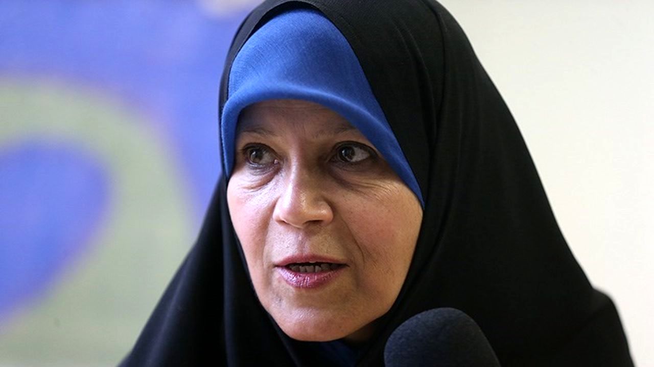 فائزه هاشمی به مستندی درباره زندگی‌اش واکنش نشان داد