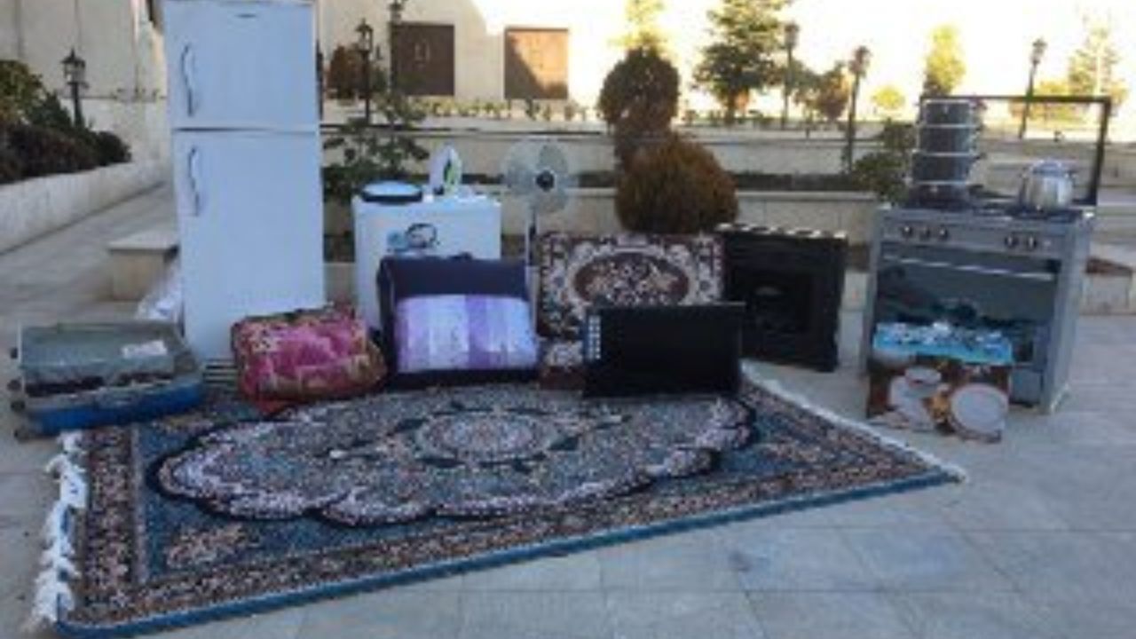 جهیزیه با عروس است یا داماد؟