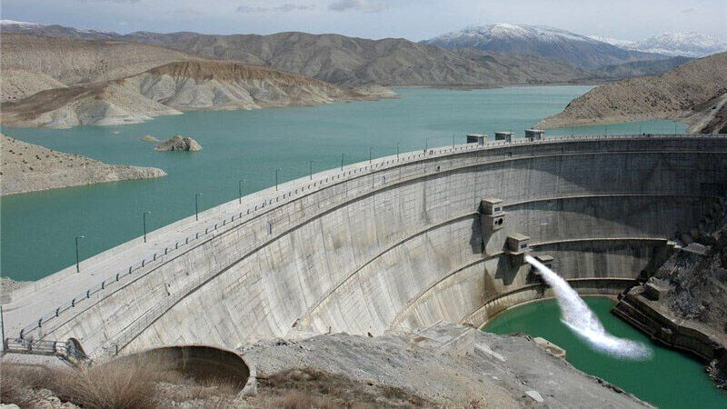 حجم آب سدها ۲۶ درصد کاهش یافته است