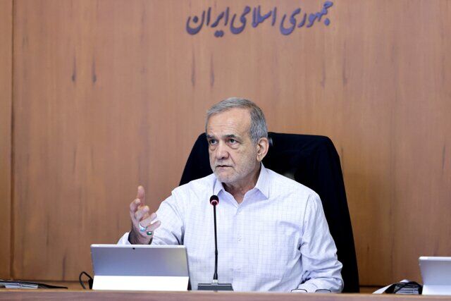 پزشکیان: نباید عده‌ای فکر کنند که عقل کل هستند؛ جنگ اخیر نشان داد که اگر مردم در میدان باشند، هیچ تهدیدی بر کشور تاثیر ندارد