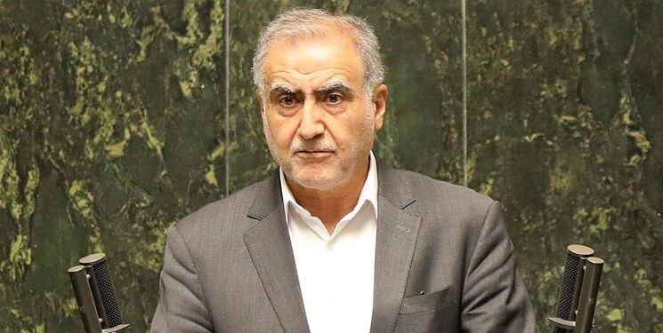 نمایندگان دولت برخلاف قانون اساسی معتقد بودند برخی تجمعات نیازمند مجوز است
