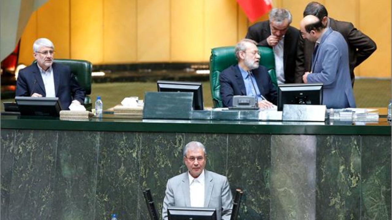پورابراهیمی به من می‌گفت چرا آدم تاجگردون را در پاسارگاد گذاشتی/ روز قیامت پاسخ‌گو باشید