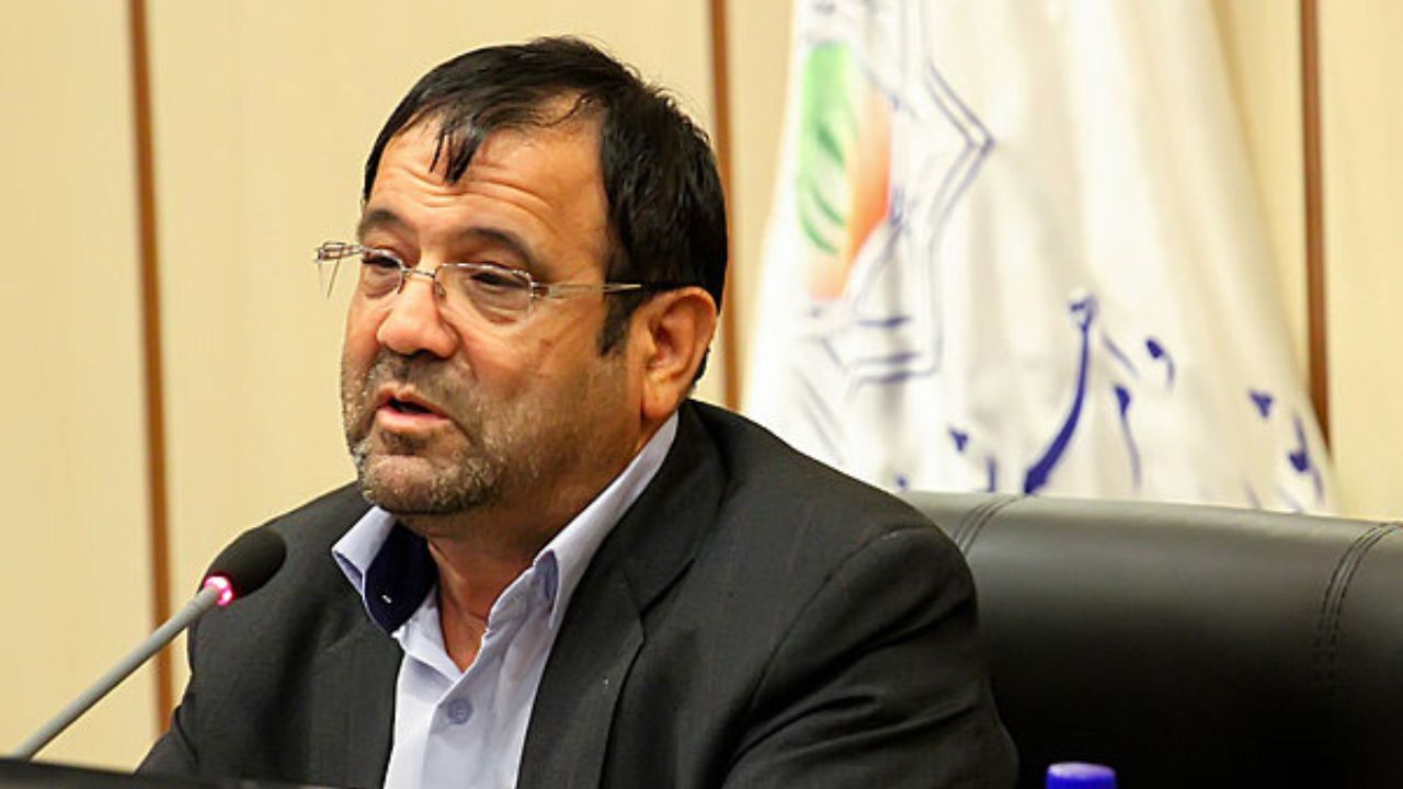 شورای شهر تا تکلیف سپنتا نیکنام مشخص نشود از عضو علی‌البدل دعوت نمی‌کند/ معتقدیم مهلت 6 ماهه قانون شوراها شامل حال سپنتا نیکنام نمی‌شود/ هیچ مرجعی تا این لحظه پاسخگوی ما نبوده است