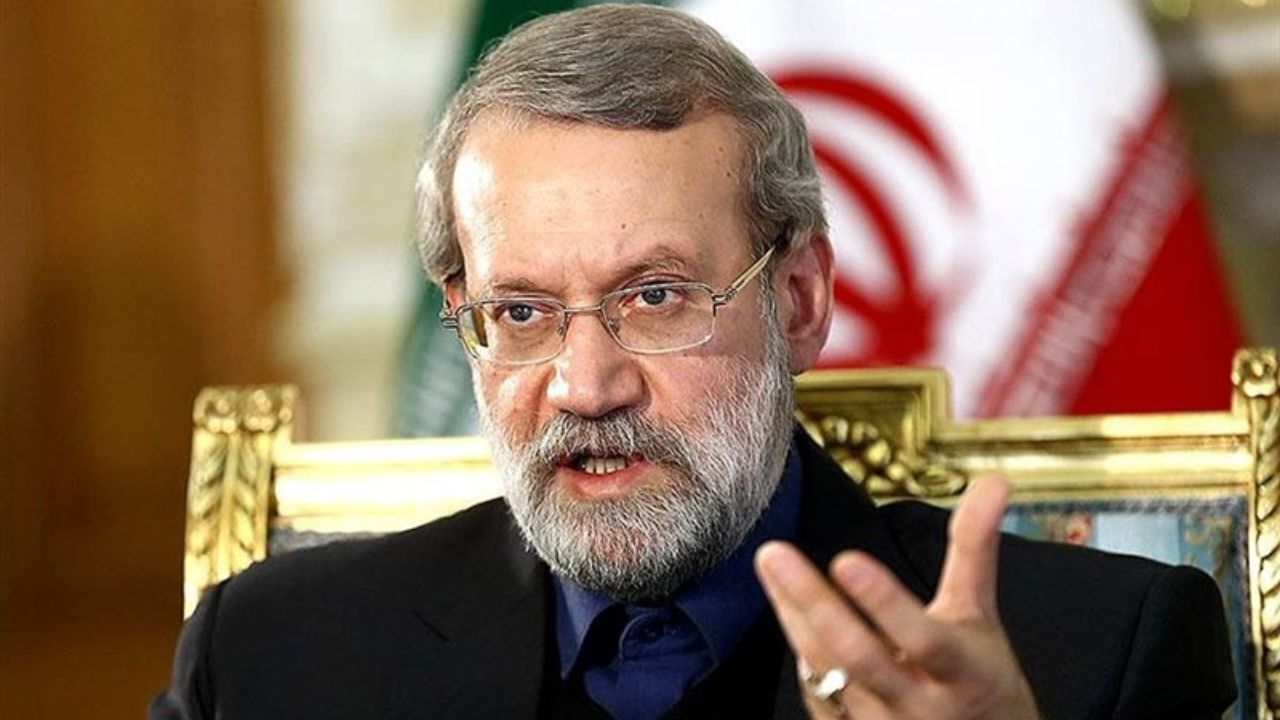 سازندگی در کشور وظیفه عقلایی و ایده‌آل است / مرجعیت نقش موثری در بسیج مردم عراق برای مقابله با داعش داشته‌اند