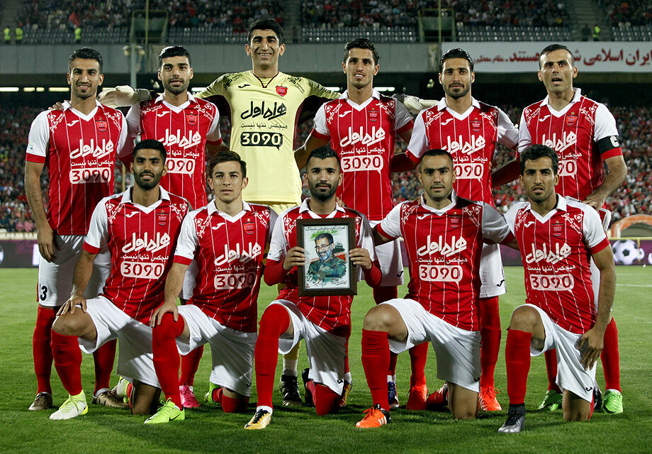 کاروان پرسپولیس راهی امارات شد